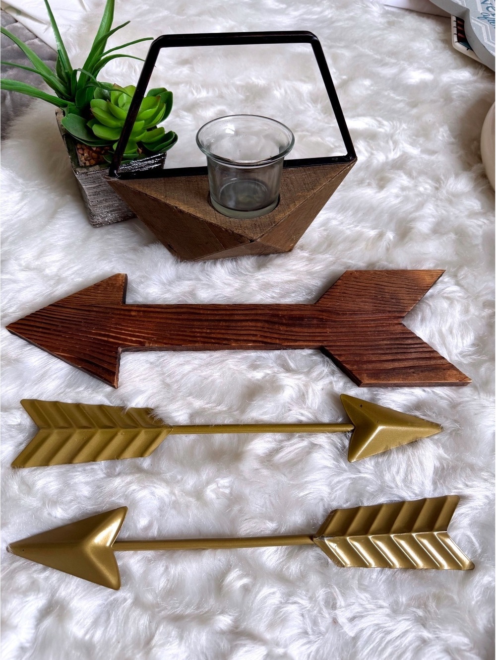 Decorative Arrow Wall Art & Candle Holder Decor Set